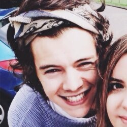 ♥♥gemma é meiga e o harry é
meigay♥♥