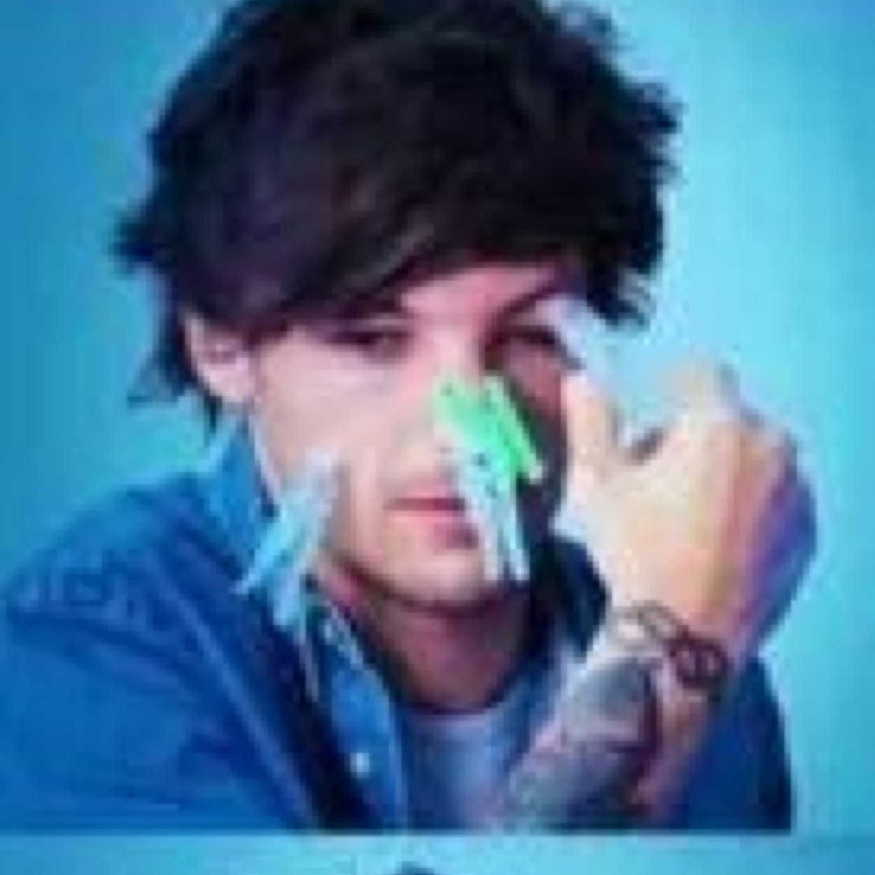 LouiLottieFizzy's profile picture. LOUIS TOMLINSON ARE CRAZY AND ME TOO!!!
