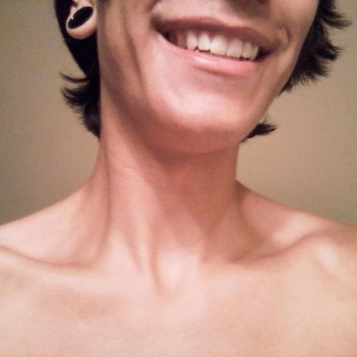 I believe in happiness, I believe in optimism, I believe you can save someone's life with a smile. I believe that we should live for laughter.