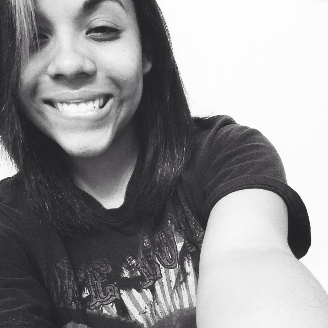 Briitstyles here aha x I needed an account to post my covers feel free to watch x | follow my vine : Briitstyles | youtube: britney feliciano