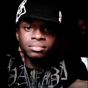 Damion_sk's profile picture. I’ve never been a millionaire but I just know I’d be so damn good at it