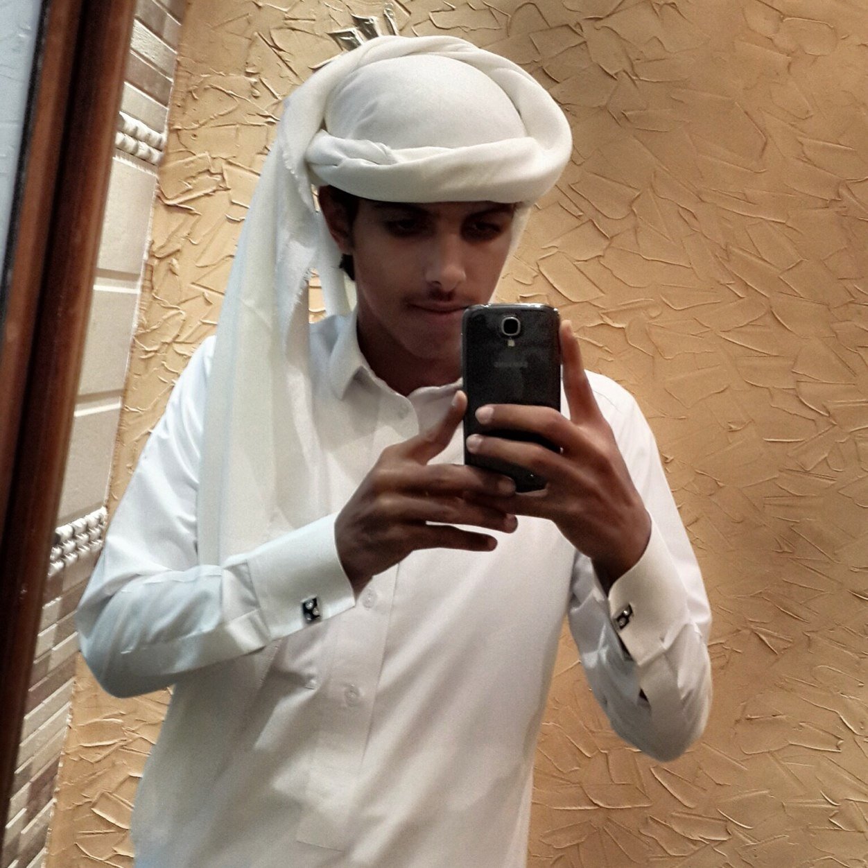 Instegram: fh__426 نتشرف بكم ، سبحان الله