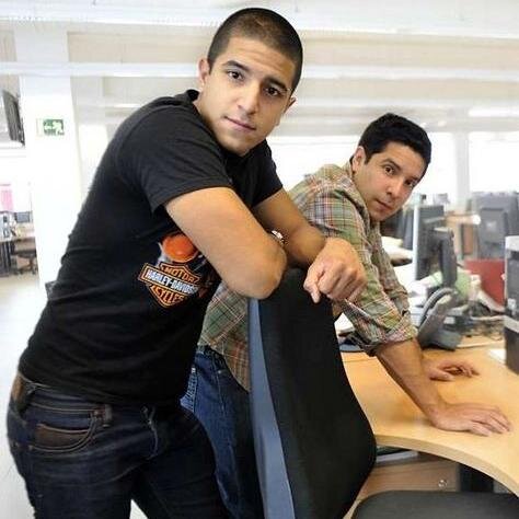 FLYBOTERS ECUATORIANOS @calidandee aqui encontraras todo lo referido a los mejores de la musica: Alejandro y Mauricio Rengifo SIGUENOS!