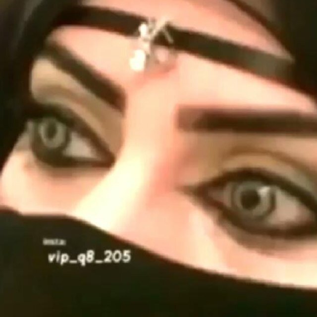 انا مو حرف جر يجرونه مع الاعراب . انا كبرياء راقي واسمي يصعب اعرابه 