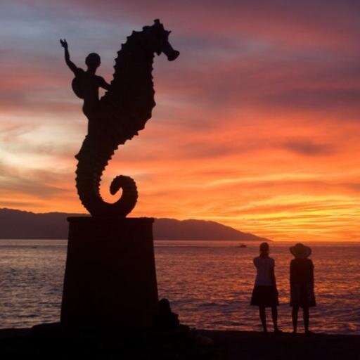 Imágenes de Puerto Vallarta, de su gente, sus visitantes, actividades y sus puestas de sol / Pics of beautiful Puerto Vallarta