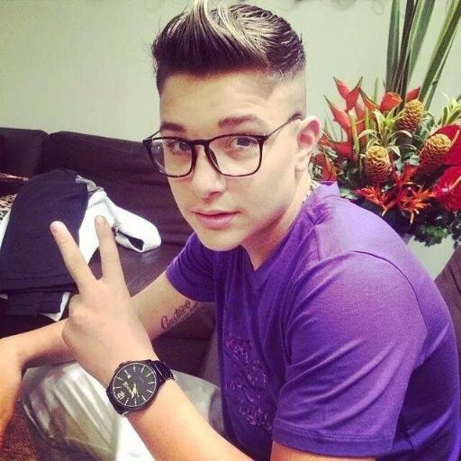 Pollover' Guináttica' Flyeer'  ♥ amoo vocês, ttenho orgullho de pode fala que sou FÃ de voocês :')