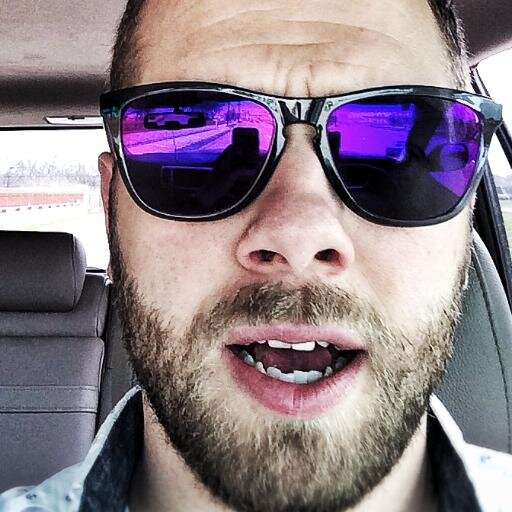 Adrenaline junkie, outdoor enthusiast, musician, designer. Senior UX designer at Credera.