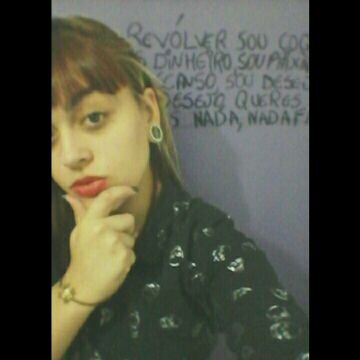 Apenas o amor nos salvara.