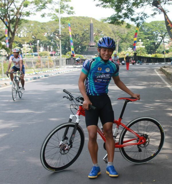 GoliatGal's profile picture. Dulu saya keren, percayalah!