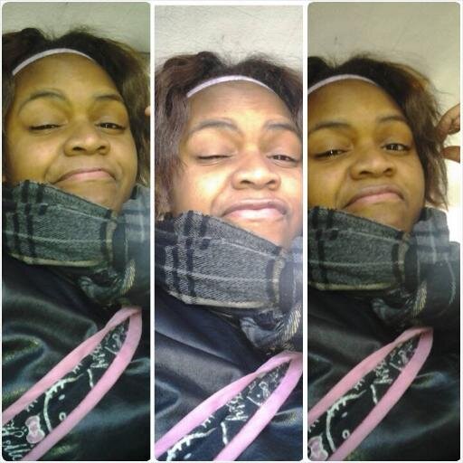 TAKEN9|20|12
 ` chillin w/Myself  :) make it Bluebbby #GO