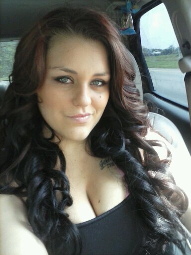 leslieanastazia's profile picture. 