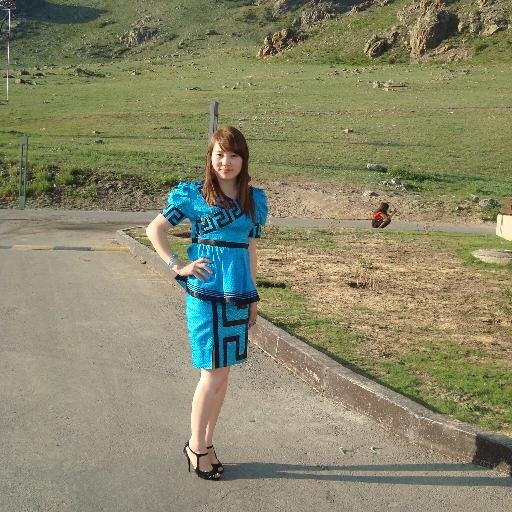 OogiiMylone's profile picture. 