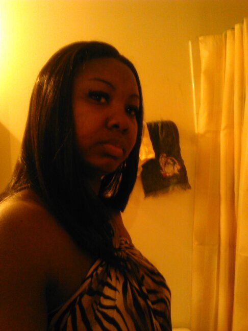 MOTHER,ENGAGED,A LOVER,HARD WORKER,N A VERY POSITIVE INDIVIDUAL