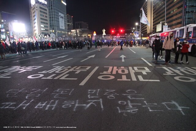 polished_mirror's profile picture. 세상에 불만 한가득. 희망도 한가득