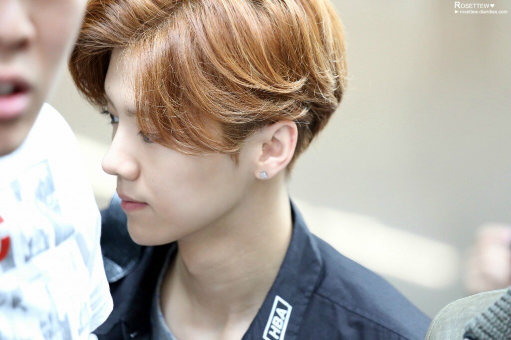 แอคหลัก @mookmiik_ ฟอลกลับด้วยจะดีมาก #กราบ ฟอลแอคหลักกกก แอคนี้ไม่ต้องฟอลลลล