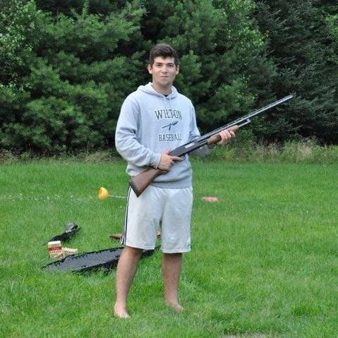 IsSilasaDipshit's profile picture. Huge fuckin dipshit; spot me at the gym, bro