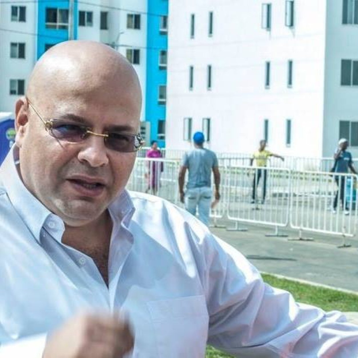 @PIMENTEL_JHON Mauricio Rodríguez Castaño Jefe de Prensa Alcaldía 3182219838 Pin: 7A292606