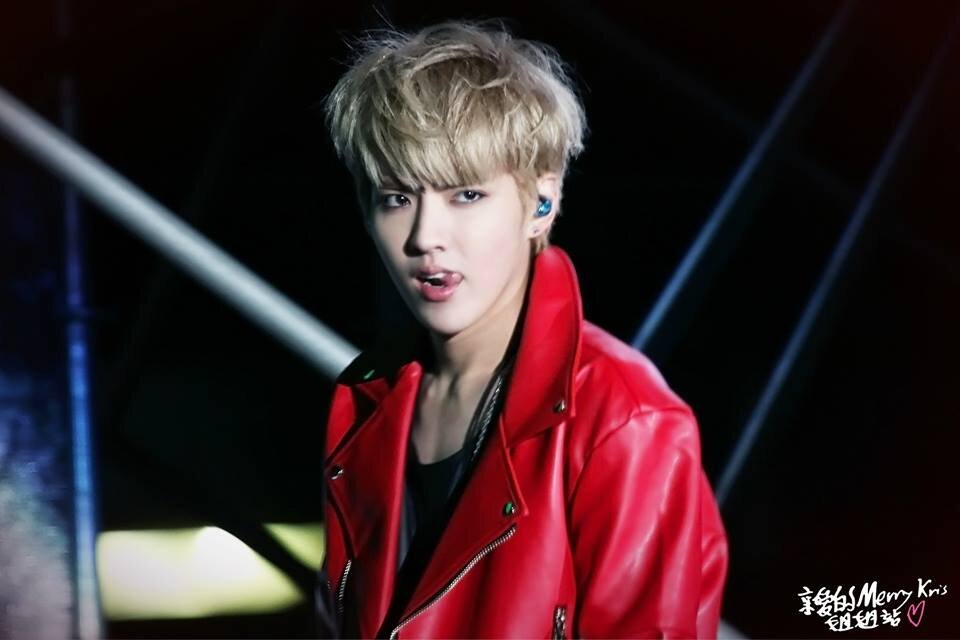 ฟอลฟรีครับ ใจดีฟอลกลับแอคนี้ @exo2ho แอคสำรองฟอลฟรีแอค @kris2lay