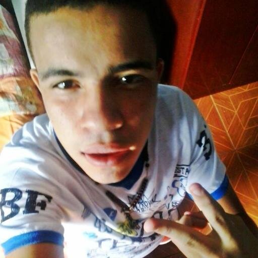Feliz ou não a vida segue irmão ✌