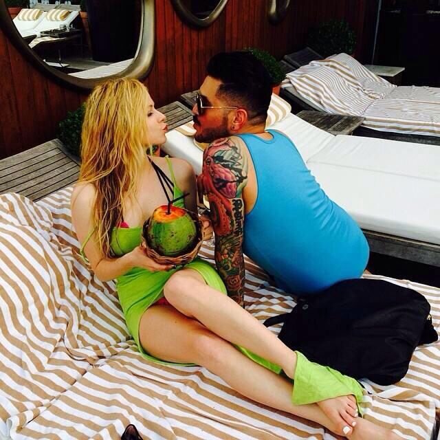 the avril lavigne tour? eu vou bjim no ombro