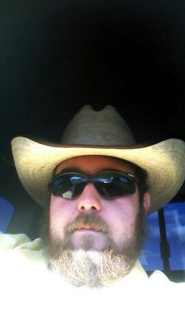 BriarTRainey's profile picture. Bonfires by the water playing sad old country songs. I ain't asking for much...i enjoy the little things.