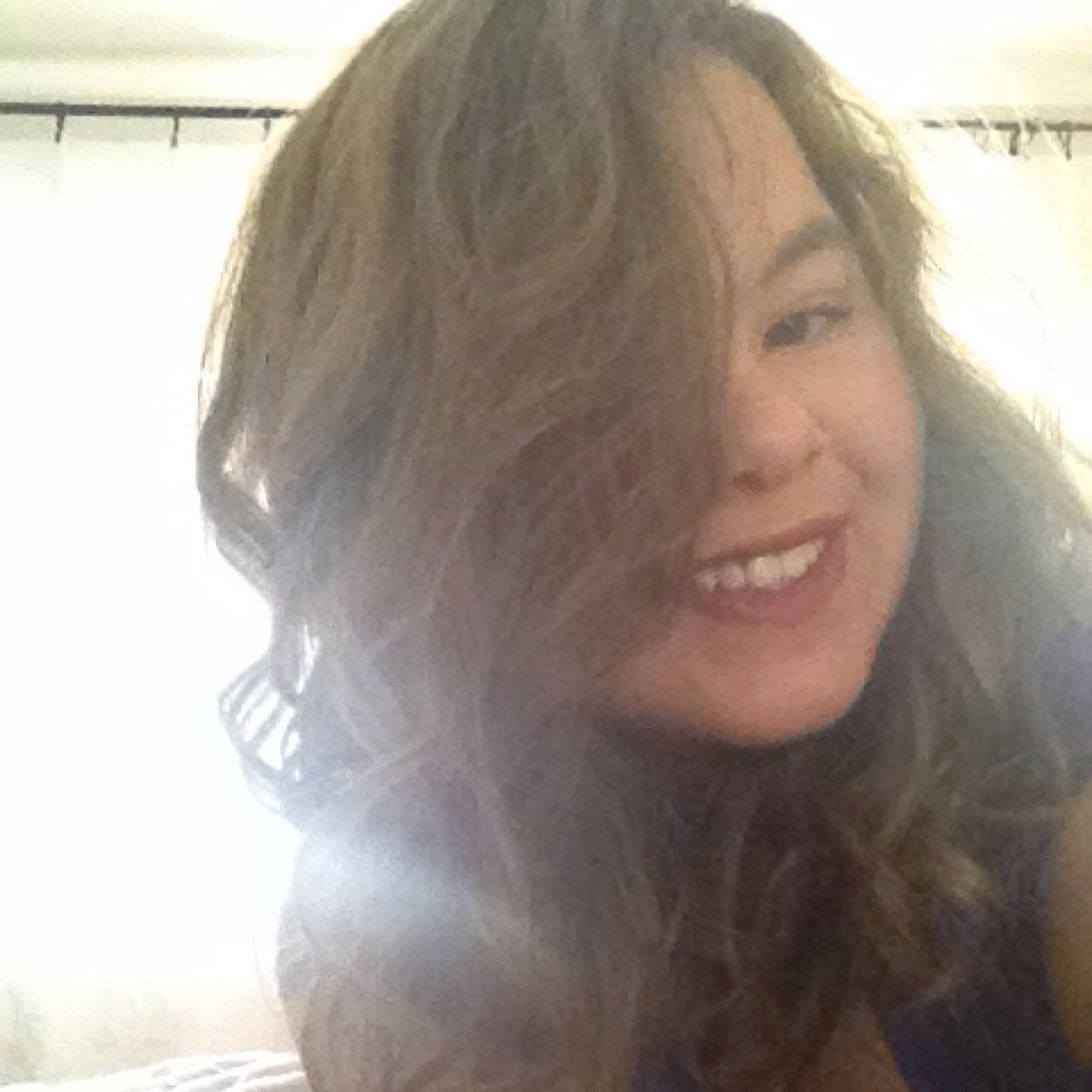 anna1600's profile picture. Hairdresser / 18 / Vancouver /