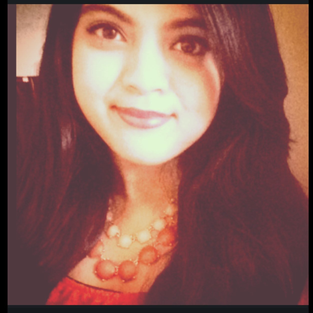 Hey im Hajera im 16 nd i love singing nd dancing :)