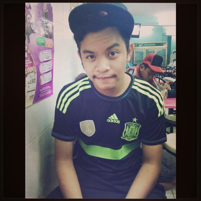 My second acc, my first acc @mukhriz0047, follow me then i follow you back, Need the new fresh started.
