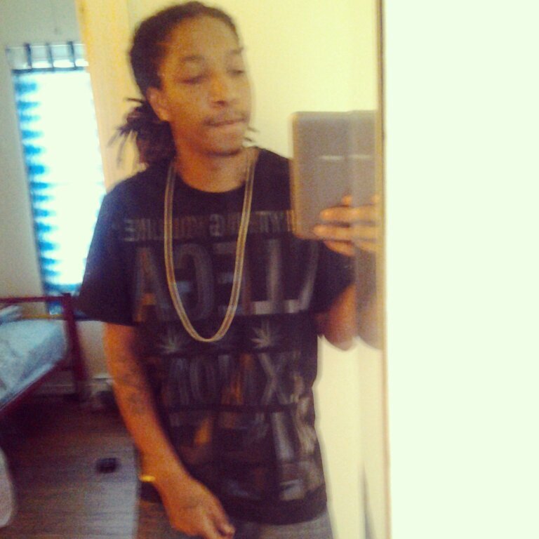 Yungmo3ski's profile picture. On my g3t mon3y $hit $$ fuk 3v3rything else...mo3 ..fuk  ...#Teamdread head #watch yhur yungin #TeamPolo.╭∩╮（︶︿︶）╭∩╮ To all the haters