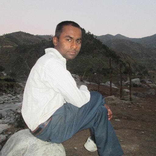 दशकदेखी इन्जिनीयरिङ सिकिरहेको बिद्यार्थी, सिक्ने क्रमलाइ निरन्तरता दिरहेको छु।