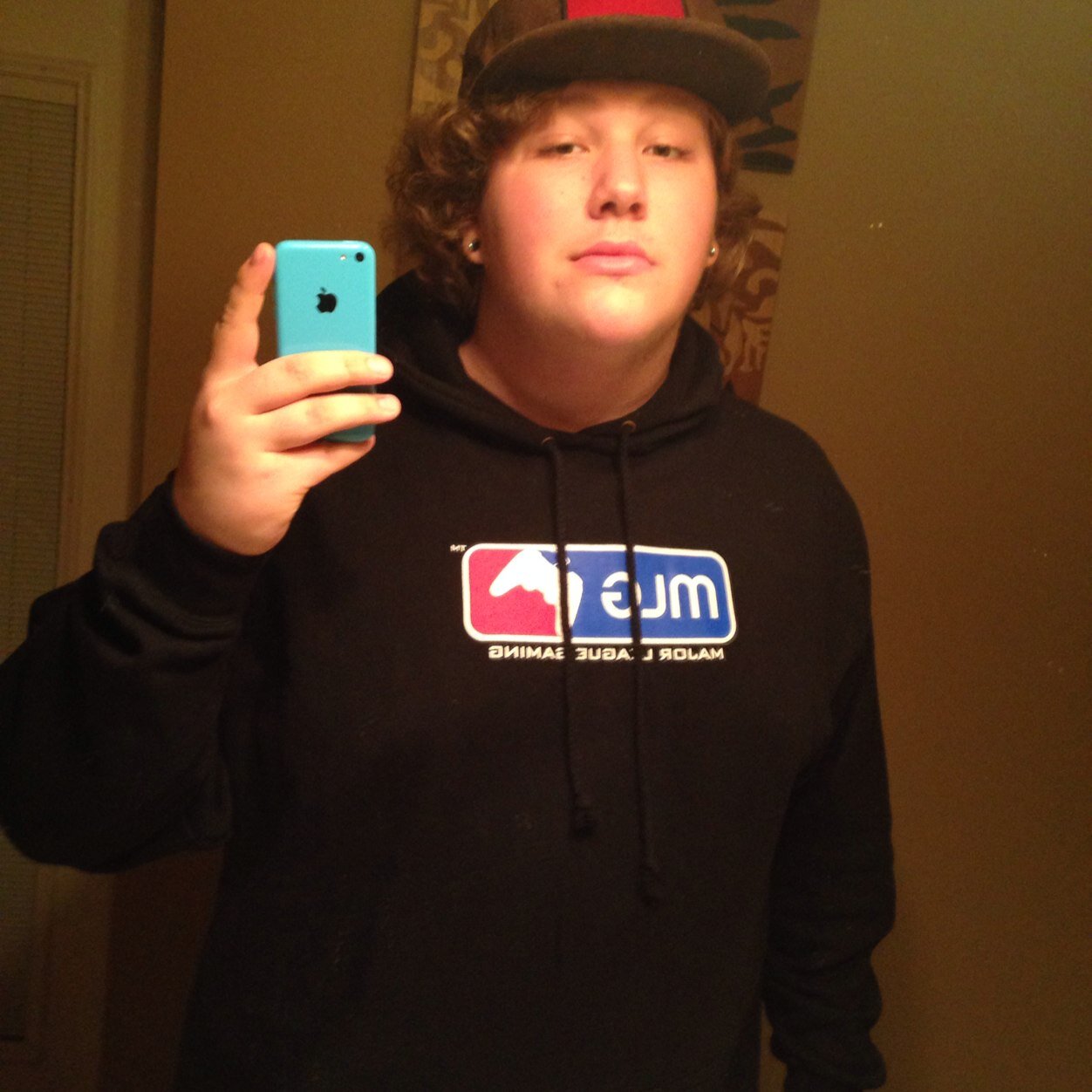 Gamer, Paid To Game , YouTuber, Comedian, Taken By The Best Love You Allison