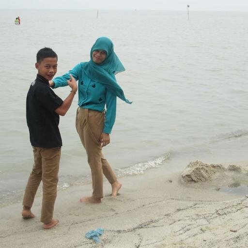 MENJADI.pENGUSAHA Terkaya