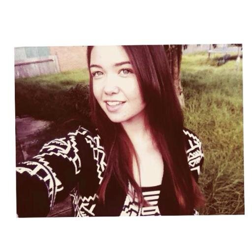 Hey im Senga My nick name is Sazz  love my friends and just being me