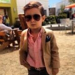 FREEDOM2000Z's profile picture. はじめまして！最近ツイッターを始めたばかりですが楽しくツイートしていきたいと思います。皆様よろしくお願いします。フォローして頂けるととても嬉しいですヽ(*´∀｀)ノ