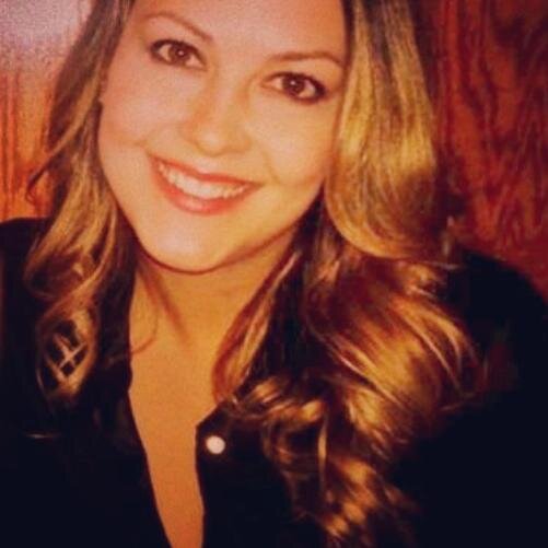 missroxanne's profile picture. Shop + Social Media Manager for @oaksupplyco