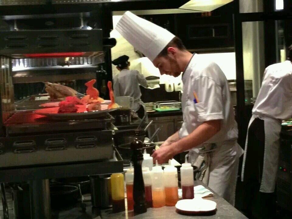 bast_lhab's profile picture. Bastien Lhabitant, Chef de Cuisine