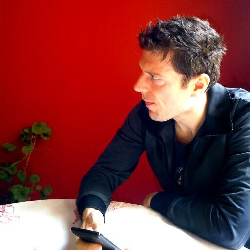 Digital Director @Mindwize_BV , speaking of my own.