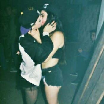 @Silvina_Bizzle FOLLOWME - El facebook de MI IDOLA https://t.co/aVCEyWE857 MI FACEBOOK https://t.co/x5ZEI1tuDv