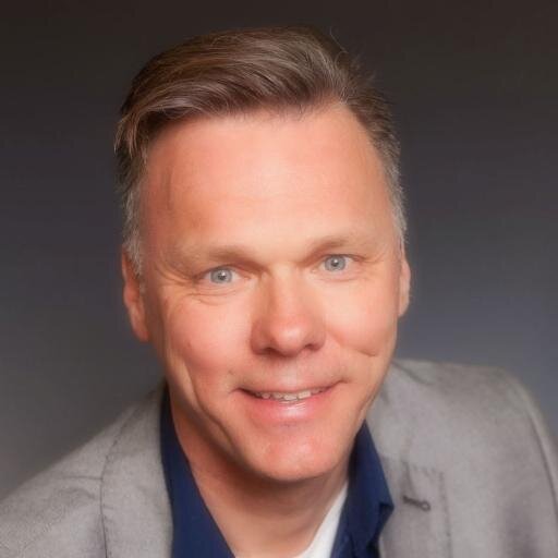 Praktische marketing en commerciële ondersteuning voor het MKB. Zelfstandig acquisiteur bedrijventerreinen gemeente Dronten.