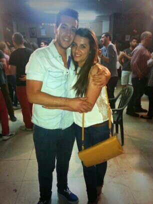 Futura filóloga francesa. Comparsista orgullosa se mis @Laspicatostes y viviendo cada dia con él, @antoniomcm90. Te quiero