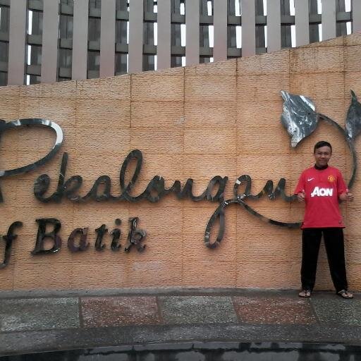 Glory Glory Manchester United

As The Reds Go Marching On On On