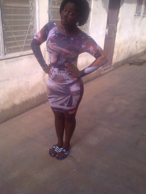 3reepullB's profile picture. *smiles*.........**** end of story..lol