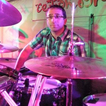 theBIGmrC's profile picture. BIGmrC @BmCMM [ MultiMedia: Artworker | Graphic Designer | Web Designer | Web Marketer ] + @BmCDrummer [ Session Drummer ]