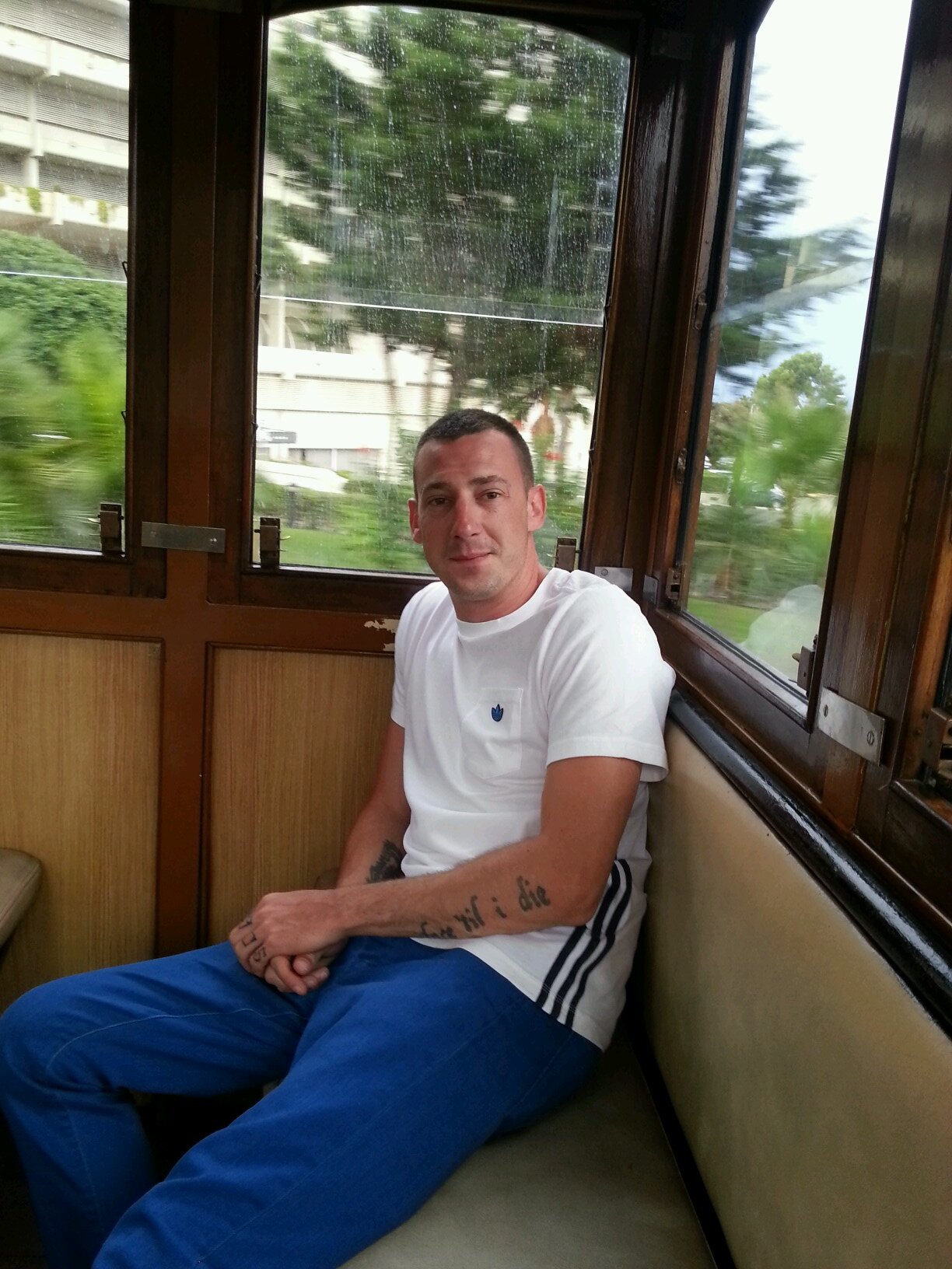 davidfarmer8311's profile picture. 