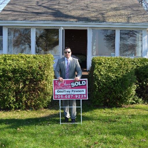 listingniagara's profile picture. I want ALL life has to offer!  I love the bounty of #Niagara and absolutely love being a Realtor.  Canadian boy with a British heritage.  Eat/Drink local!!