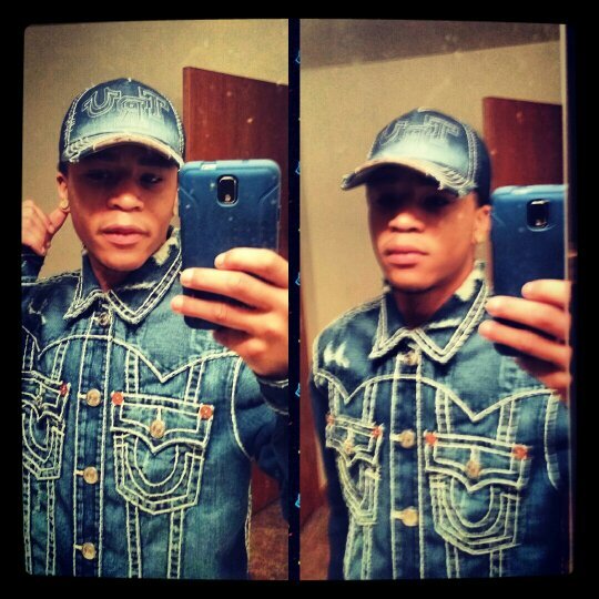 Love 2 play Basketball, Get money 
.... O and Fuck you if you got a Problem Im too busy getting money