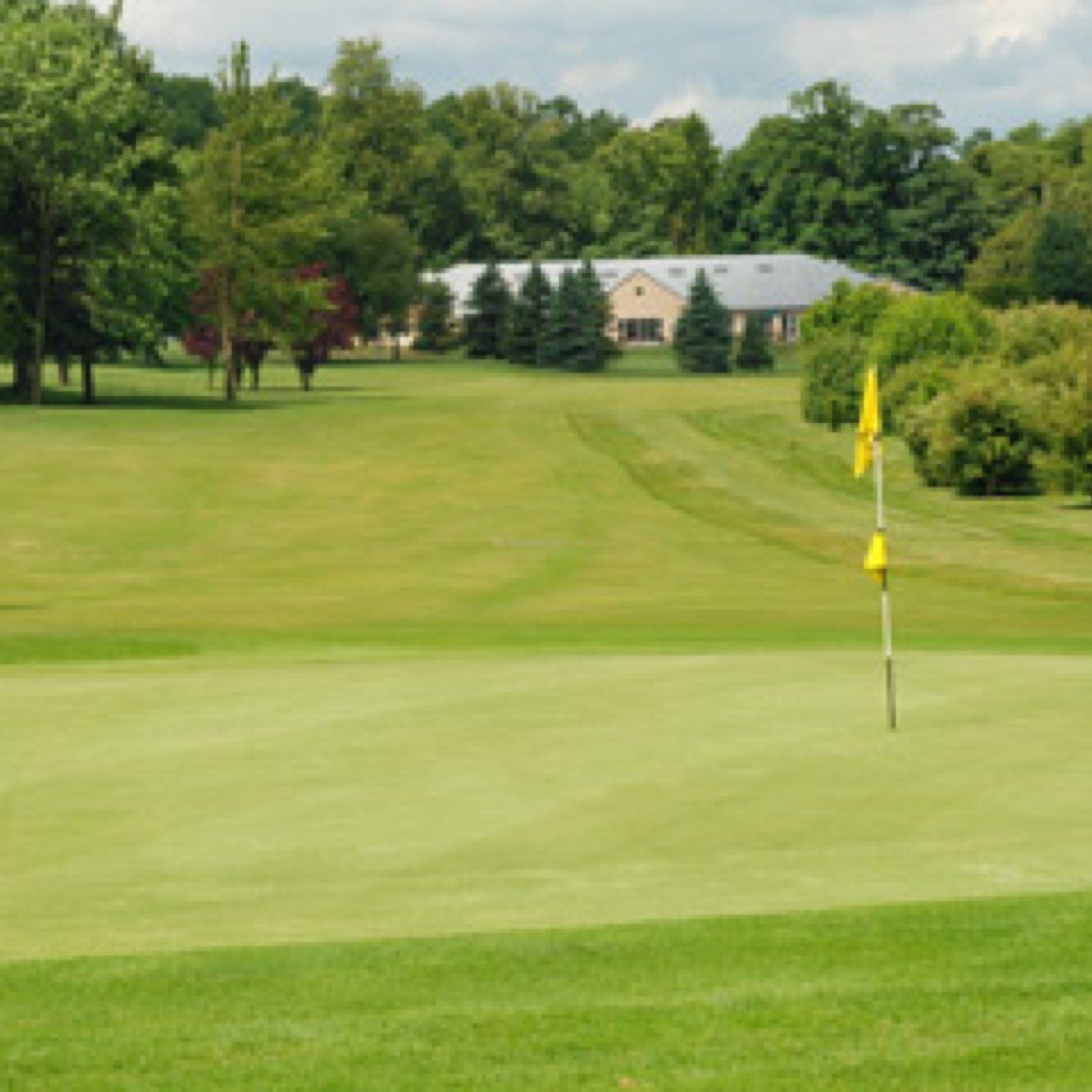 Established in 1890, one of the finest golf courses in Lincolnshire. Located just outside Stamford, boasting 18 holes with superb practice facilities.
