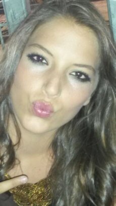 enamorada del mundo de la moda (L)