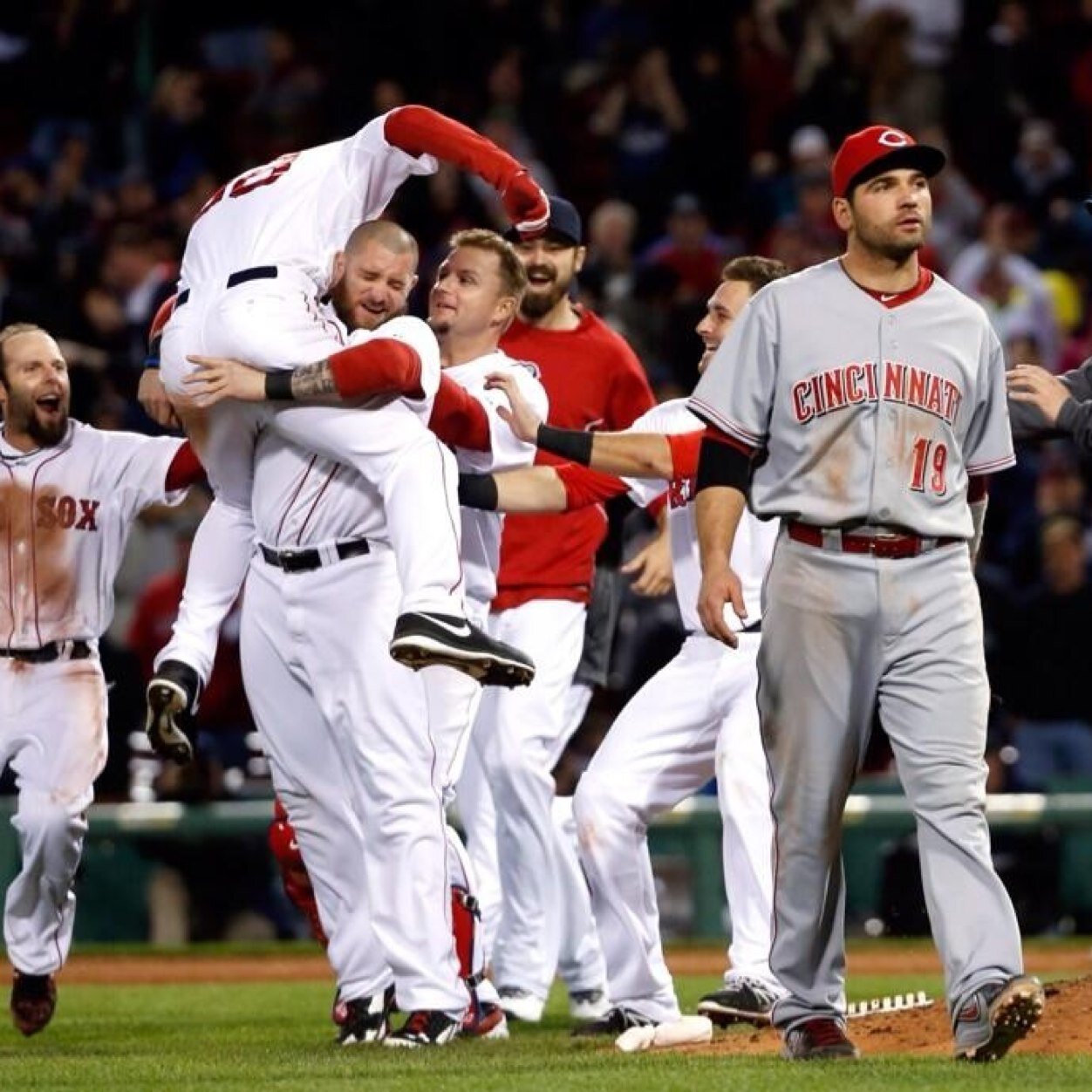 #BOSTONSTRONG 2013 World Series Champs ... Ran by 2 of  #REDSOXNATION and Fenway Faithful