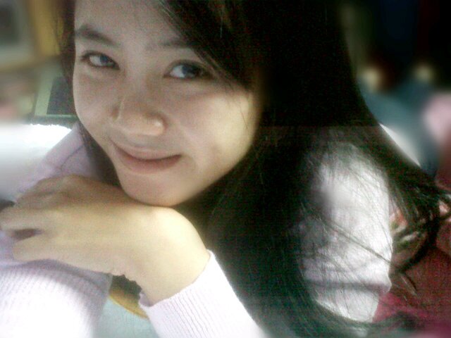 Line: Ajeng Dini